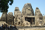 Masroor rock temple